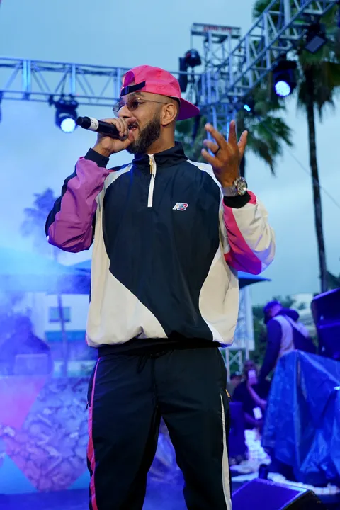BACARDÍ RUM THROWS BACARDÍ LIV 305 BASH WITH HIP-HOP HEADLINERS MEEK MILL, 
SWIZZ BEATZ AND BIZ MARKIE IN MIAMI AHEAD OF THE BIG GAME
